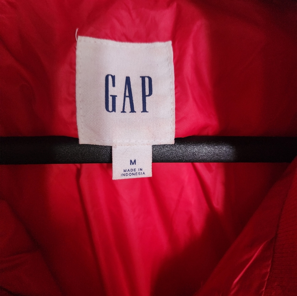 Gap Puffer Jacket - image 5